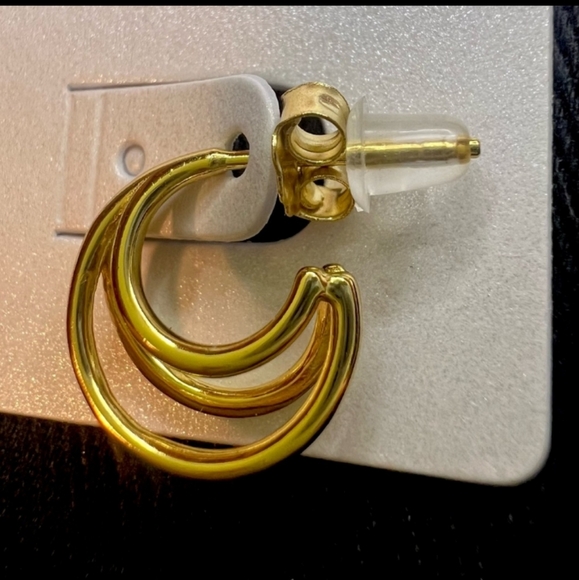 14K Gold Colored Lightweight Chunky Open Hoops | Gold Hoop Earrings - Picture 4 of 5